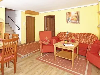 Apartment Und Landhaus Berger *
