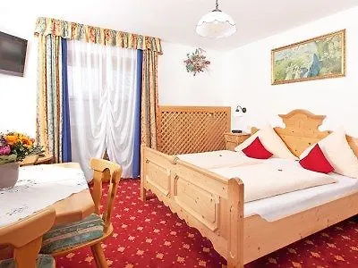 フェリエンハウス ウント ランドハウス バーガー フュッセン