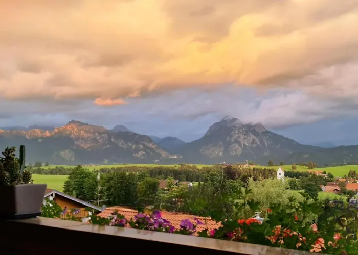 贝格费瑞豪斯兰德宫酒店 福森