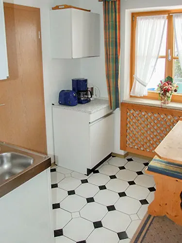 贝格费瑞豪斯兰德宫酒店